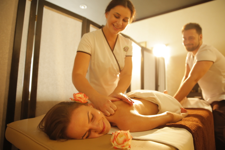 Шведський класичний масаж в Києві